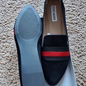 Steve Madden Nema Suede Flats